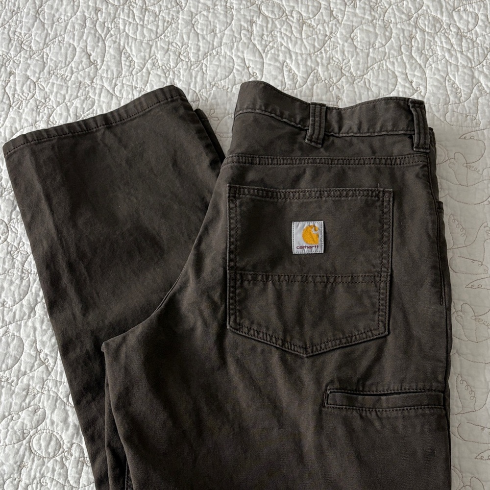 Men’s 34x30 NWOT Carhartt Dark Brown Trousers